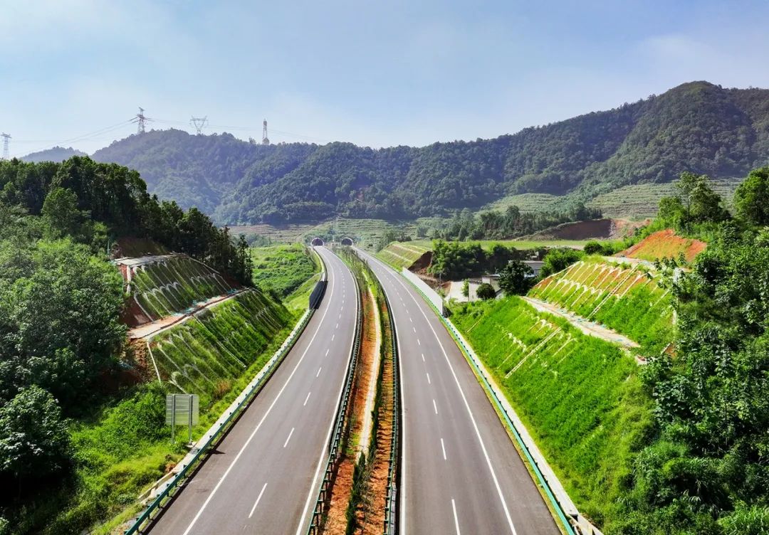 武汉—阳新高速公路