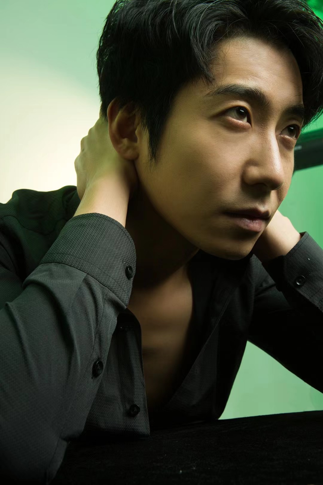  p>周航,1993年11月3日出生于甘肃省天水市,中国内地影视男演员.