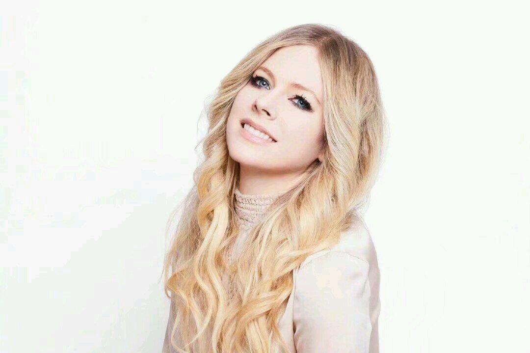 艾薇儿·拉维尼