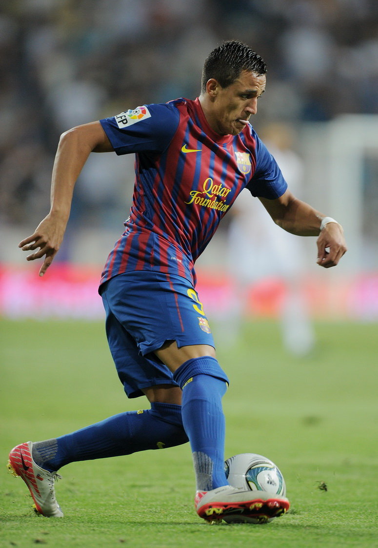  p data-id="gnt0vk58ka">阿莱克西斯·桑切斯(alexis sanchez),1988