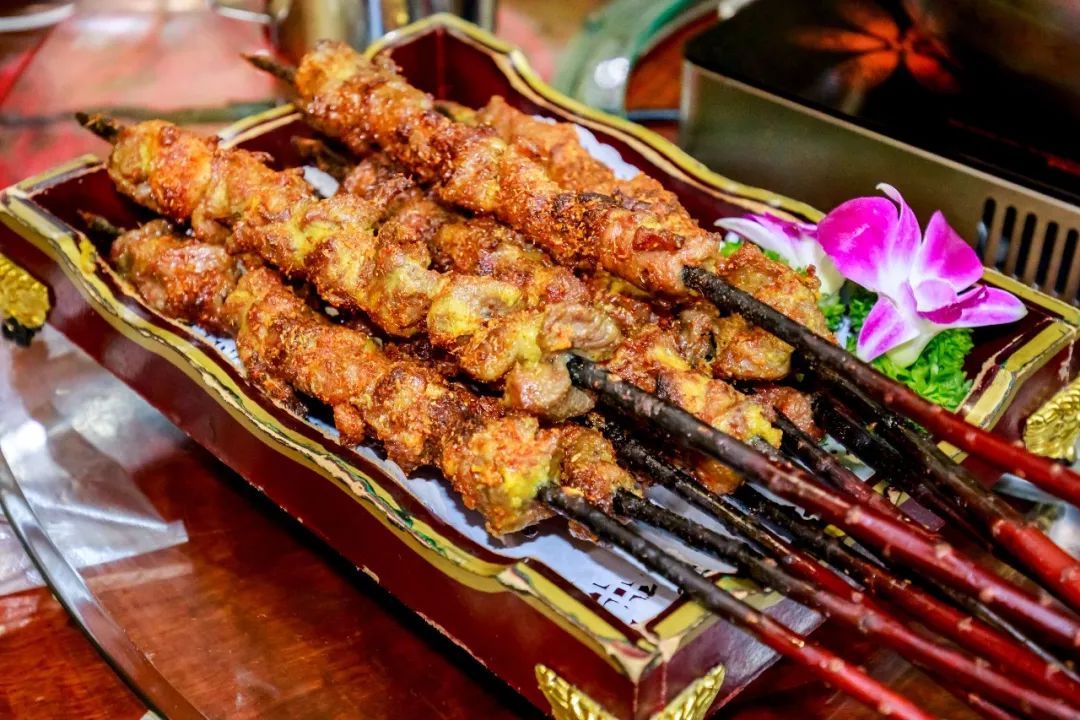 红柳枝烤羊肉