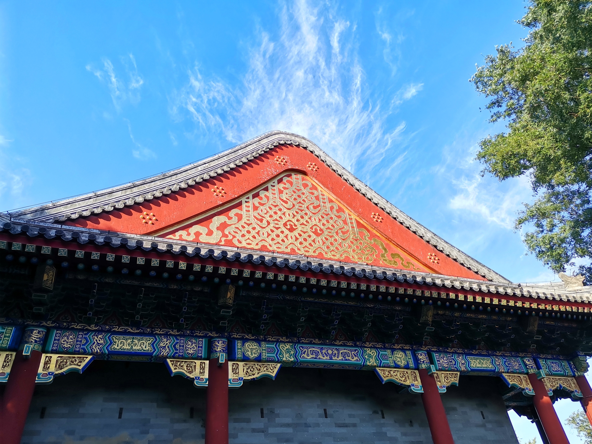 歇山顶
