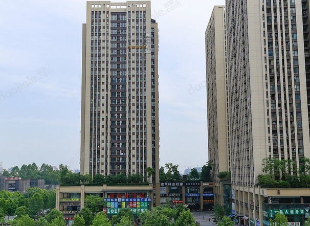  p>龙湖u城九组团位于重庆市沙坪坝大学城,由 a target="_blank" href