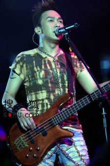 黄家强（中国香港男歌手、音乐制作人、贝斯手）_百度百科