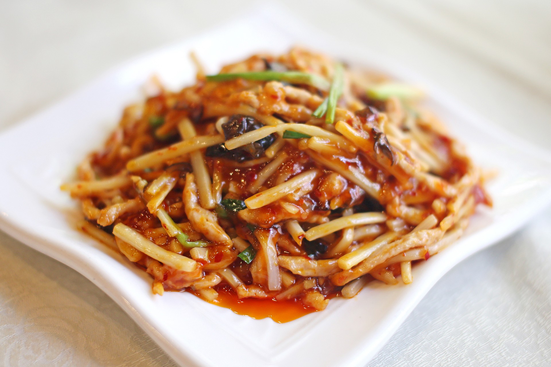 data-lemmaid="212569">四川 /a>的一道特色名菜,该菜品以 a target="
