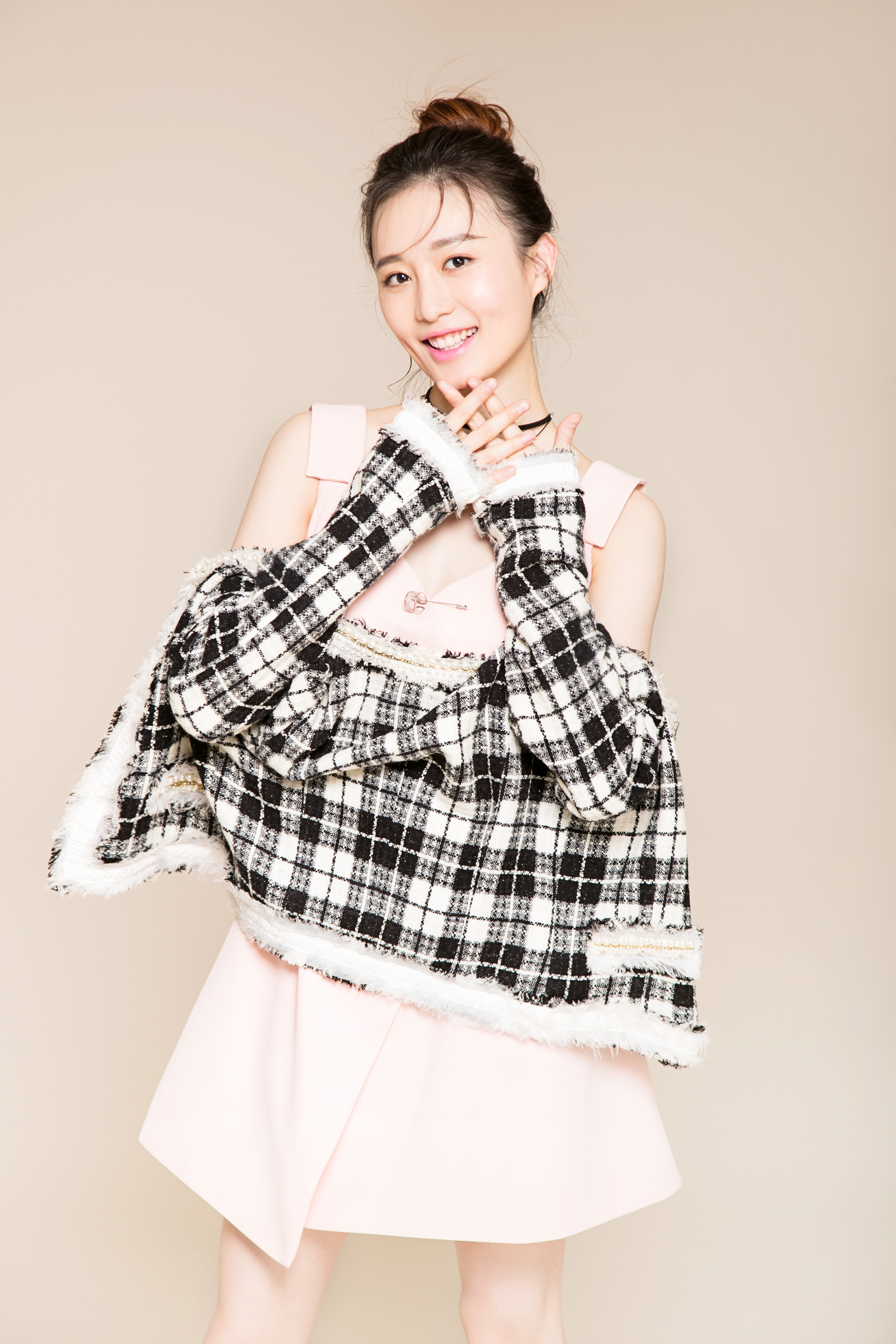 ctrid="sxb7yhlubyor">秦朗,中国内地舞蹈演员,毕业