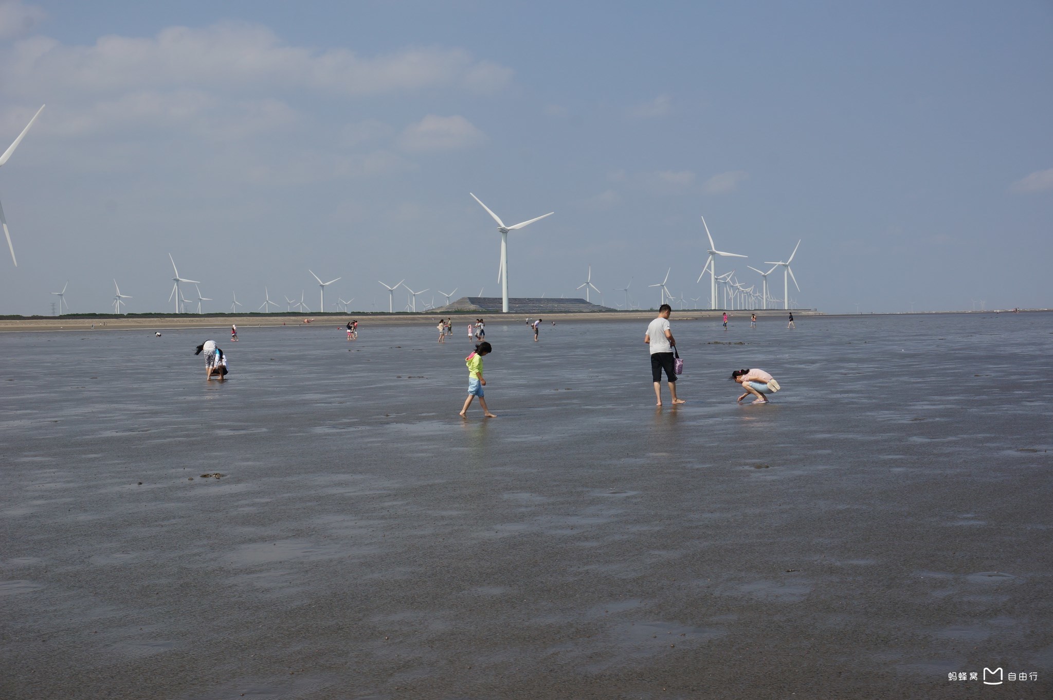  p data-id="gnwvn1ng82">黄金海滩(gold beach),诺曼底的一处海滩,因