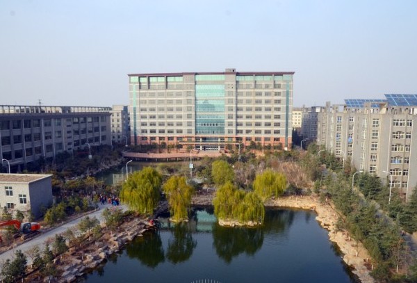山东蓝翔高级技工学校