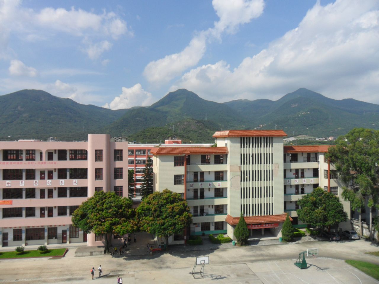 莆田第十二中学