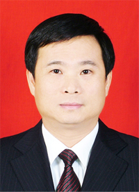  p data-id="go0b6eiozz">周逸洪,男,1967年3月出生,江西南康人,中共