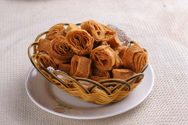  p>饹馇又称咯扎,搁着,隔着,一种河北 a href="#" data-lemmaid="7529