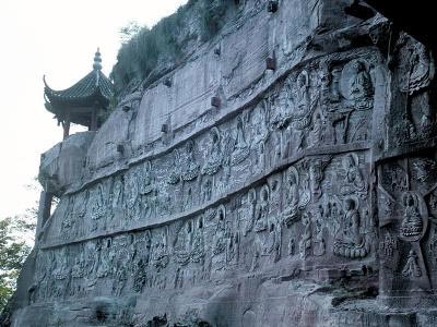 ">观音岩石刻--位于 a target="_blank" href="/item/罗江县/2520177"