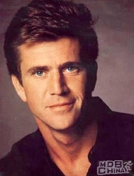  p>梅尔·吉布森(mel gibson),1956年1月3日出生于美国纽约州皮克斯