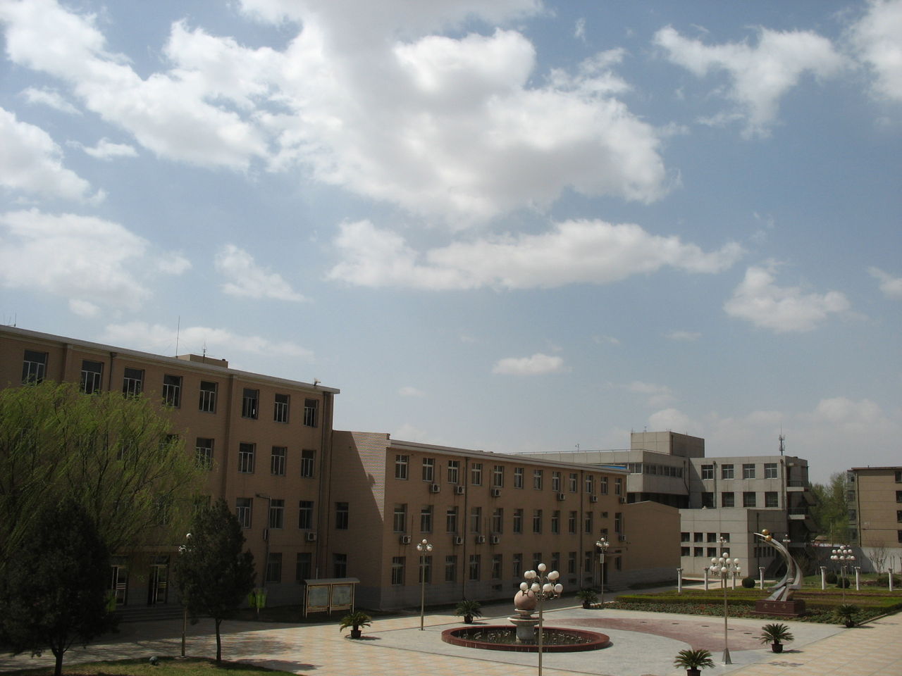 盘山县陈家学校