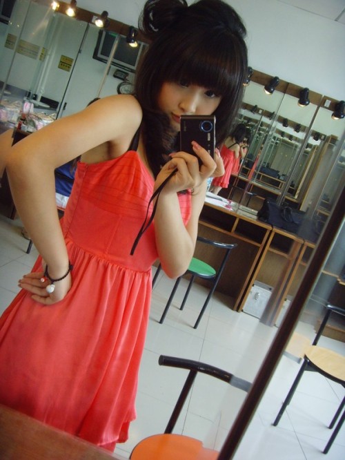  p>idol girls (爱朵女孩)出道发布会于2009年12月21日在北京顺利举行