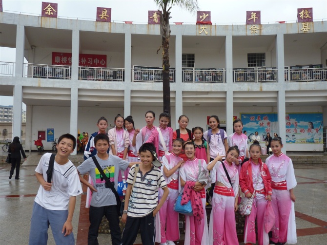  p>江西省大余县新城中学建于1957年,位于 a target="_blank" href="