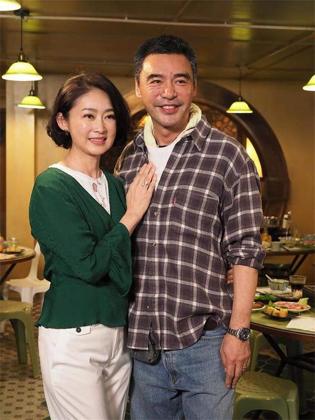 刘瑞琪：23岁成名，当红时因病暂退，40岁不到即成“母亲专业户”_百科TA说