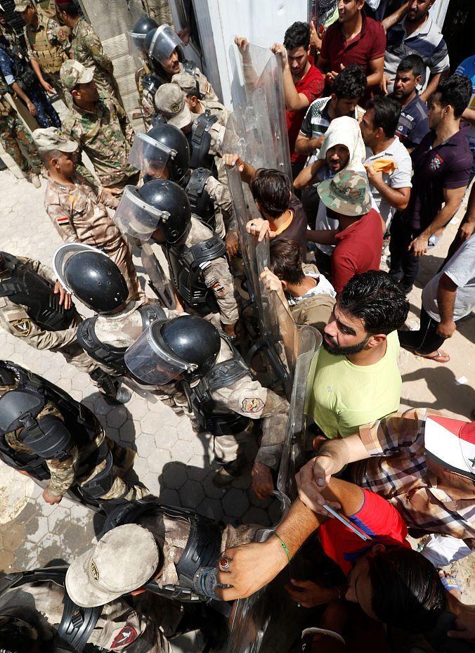 7月15日伊拉克骚乱事件