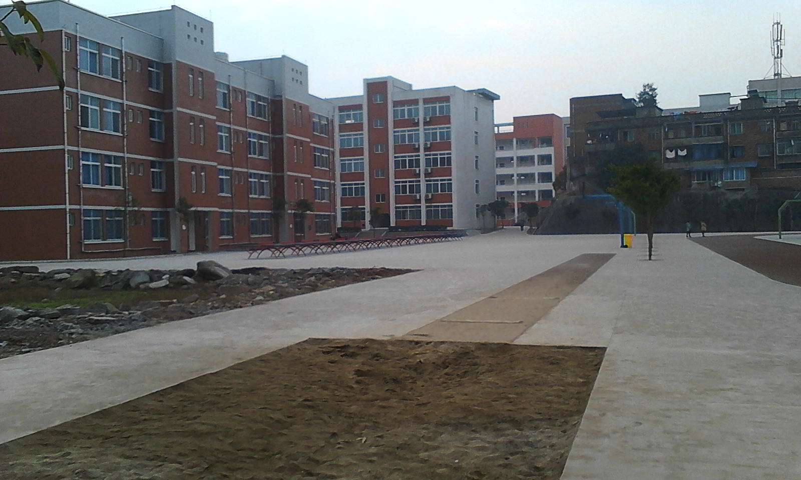  p>泸县二中城北分校成立于2001年6月,是泸县二中教育集团的有机组成