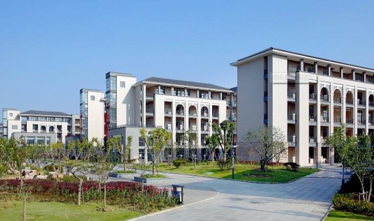 p data-id="gnauzpk67h">无锡(藕塘)职教园(e-park)是 a target="
