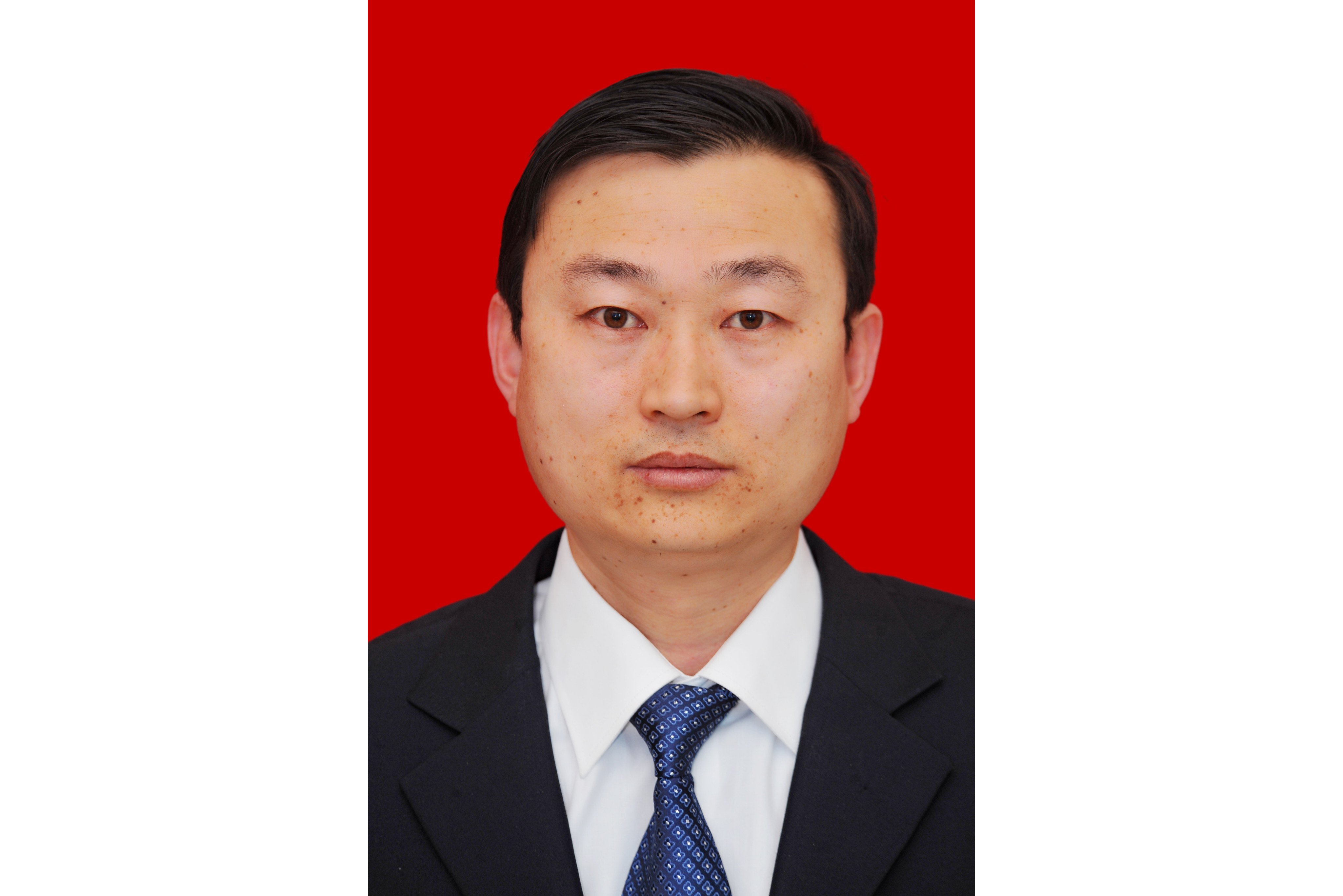  p>张军荣,男,汉族,1971年8月出生,山西夏县人