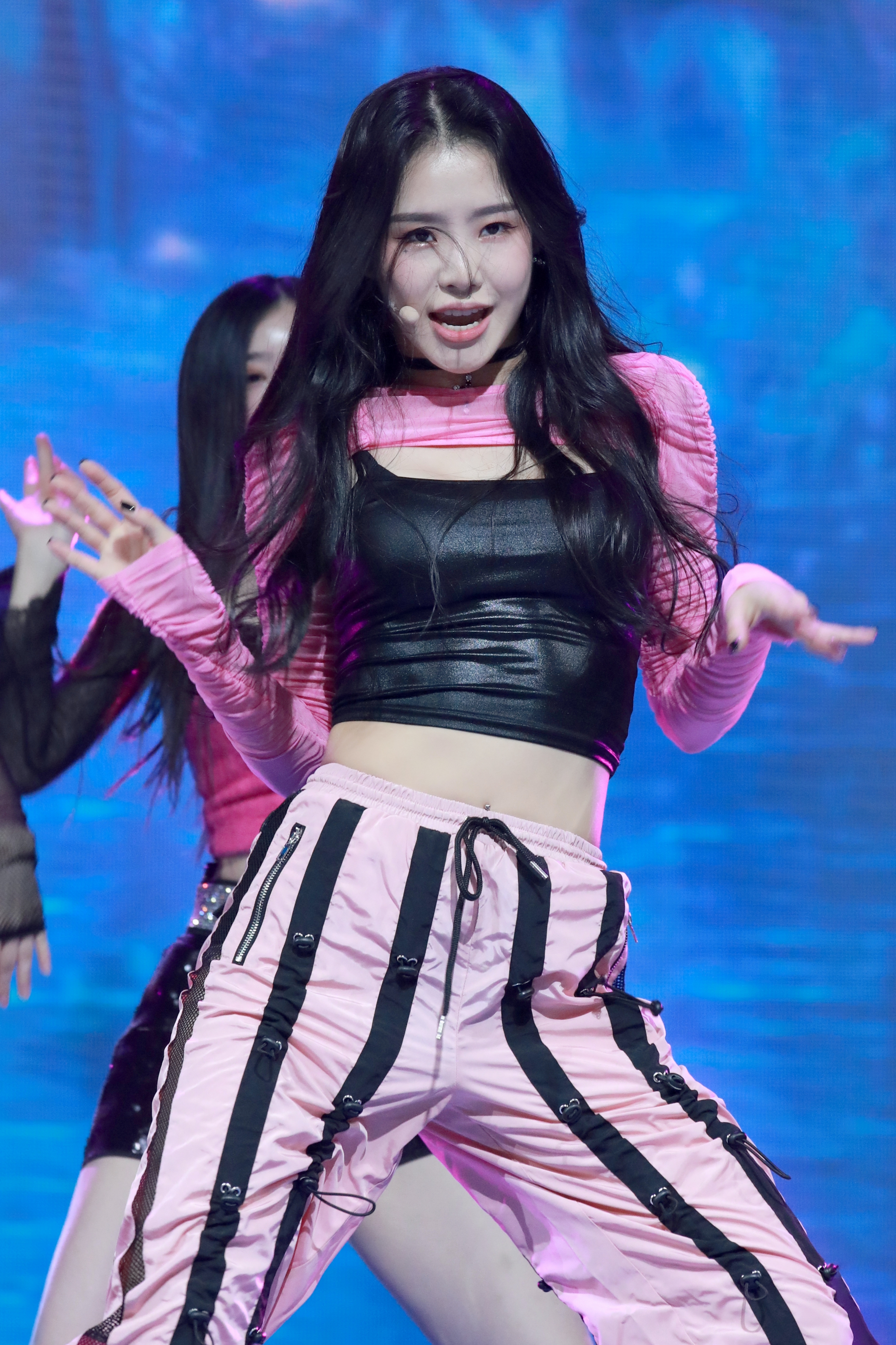  p>李美熙( i>         , lee mihee,ミヒ /i>),美籍韩裔女歌手,前 a