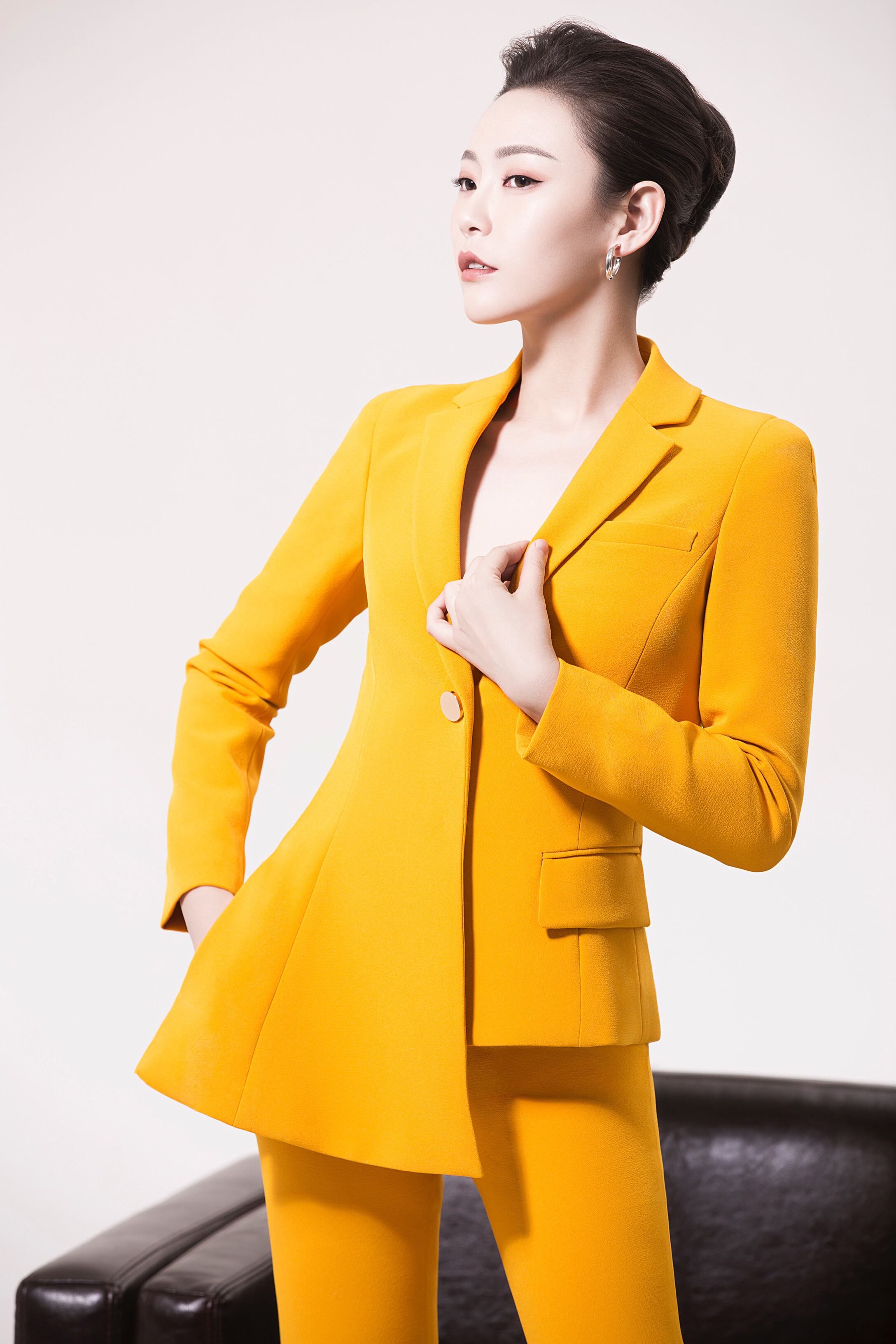  p>刘桐,1990年7月3日出生于辽宁省铁岭市,中国内地女高音歌唱演员