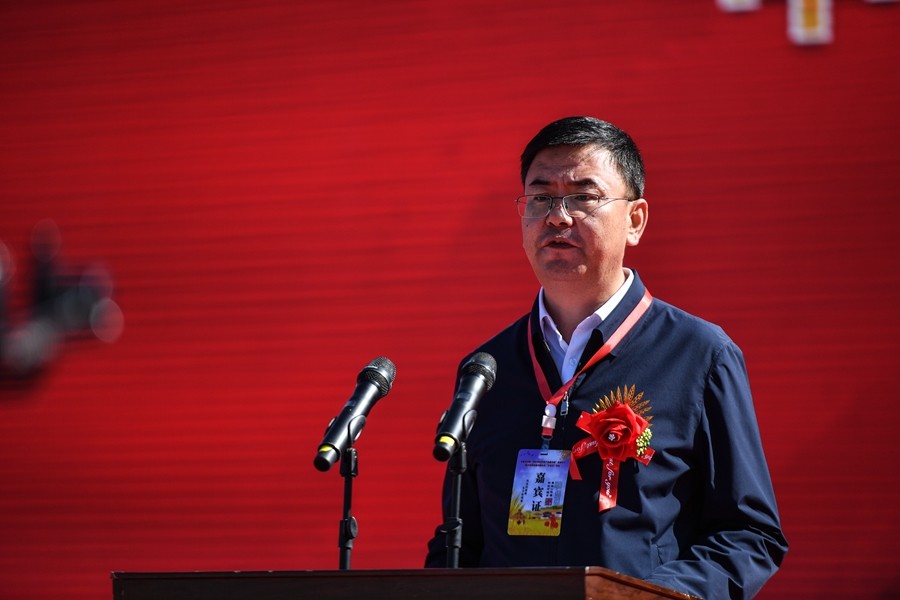  p data-id="saneiwgf29xu">白永栋,现任青海省海南州贵德县委书记.