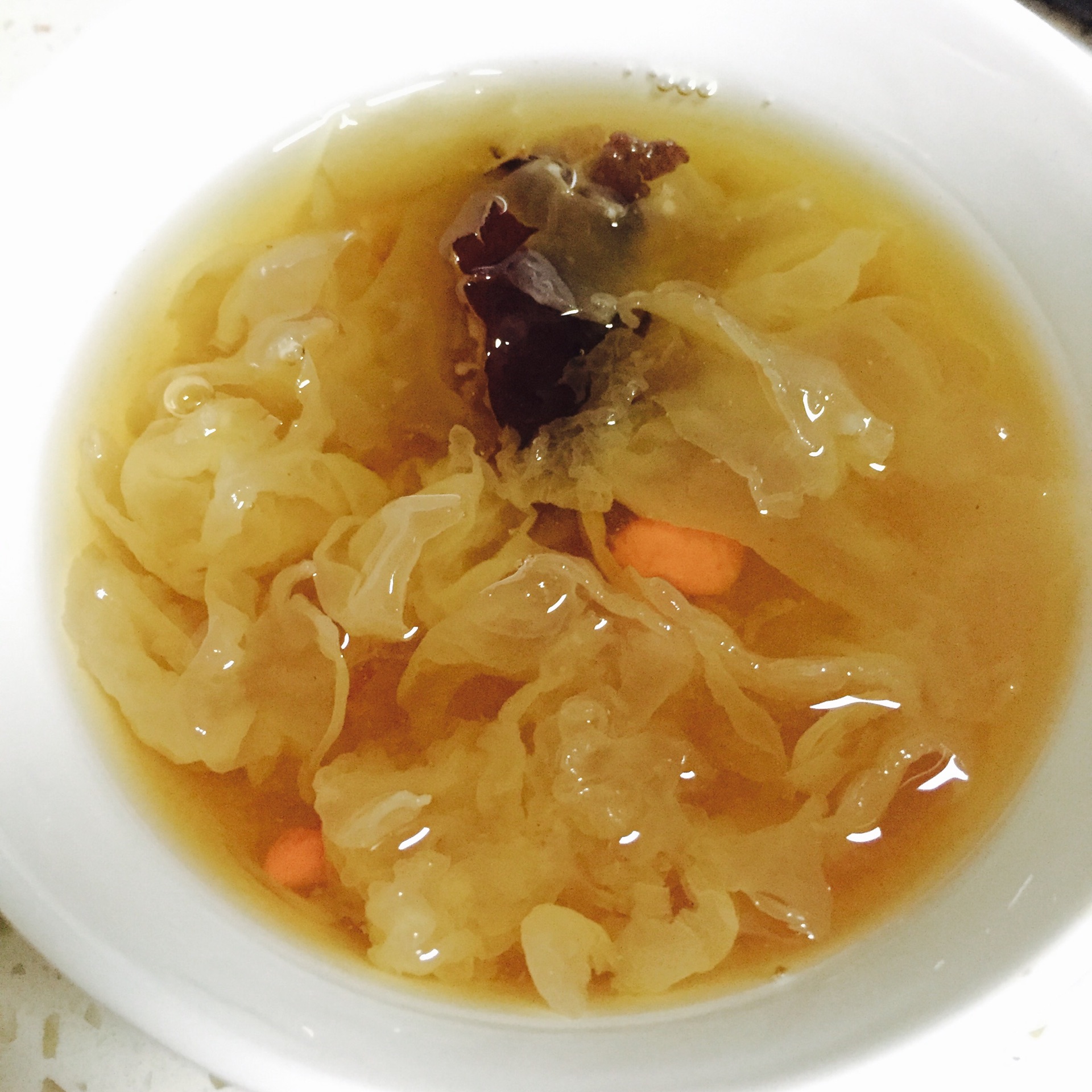 南北杏百合银耳汤