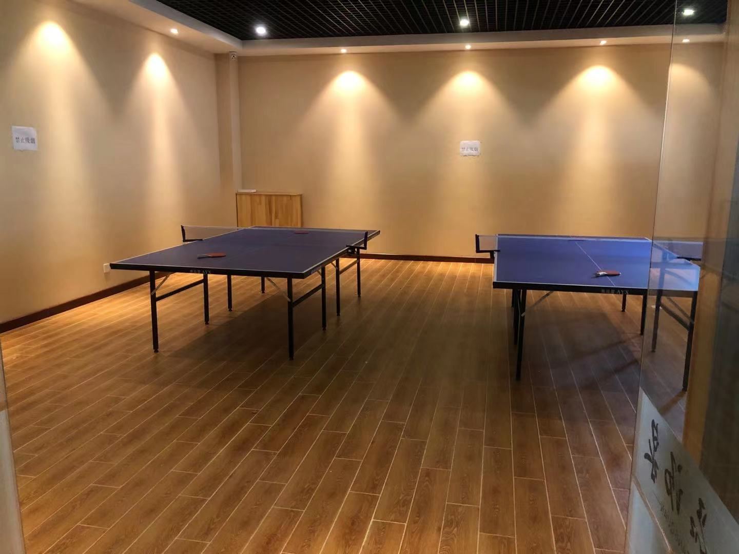  p>一品汤泉生态度假酒店温泉位于沈阳市辽中区杨士岗镇杨士岗村潘乌