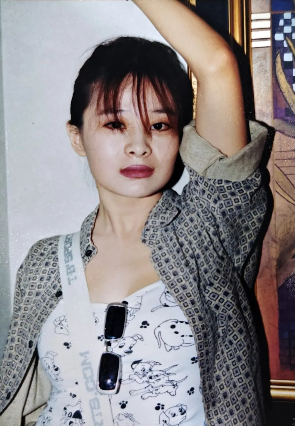  /a>人,出生于1974年,毕业于内蒙艺术学院表演系,中国内地女演员, a