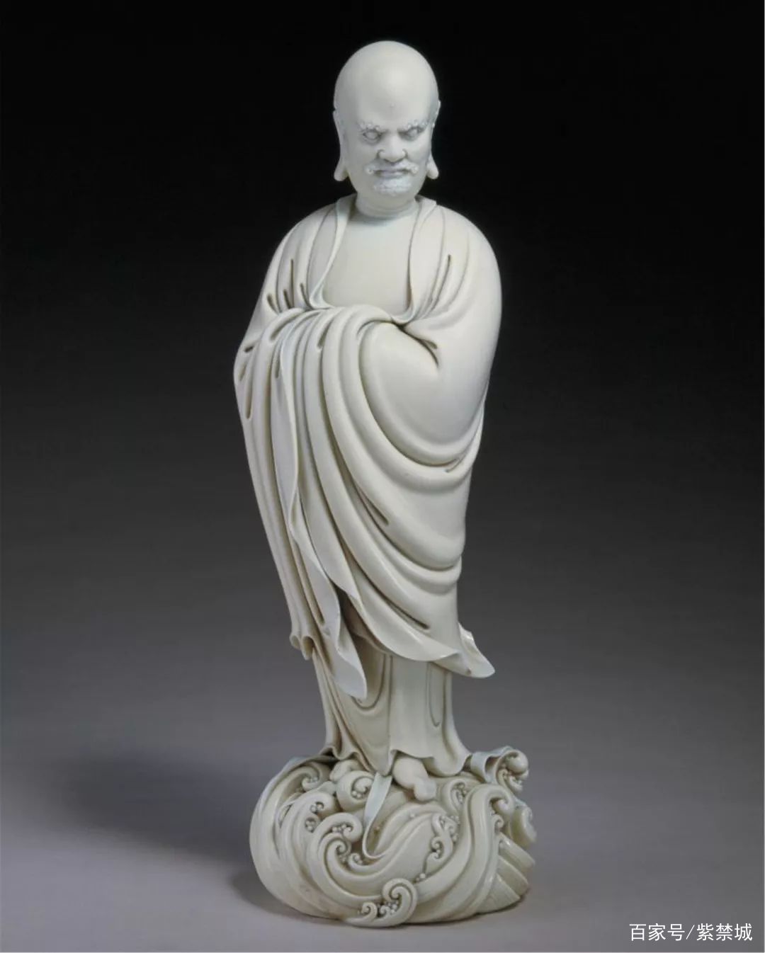 紫禁物语｜明德化窑白釉观音像_百科TA说