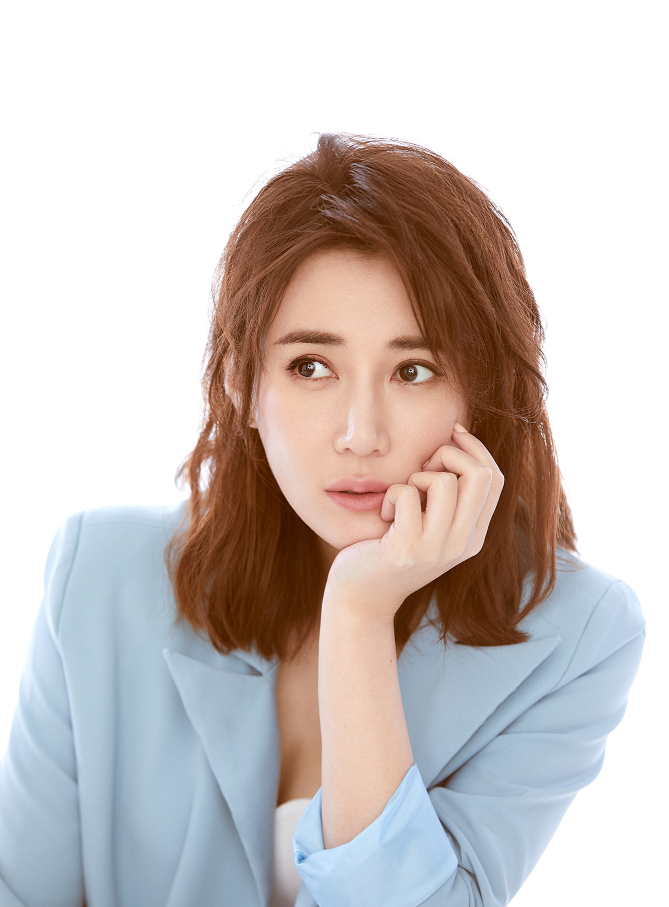 mjv1mc">戴笑盈,出生于吉林省长春市,毕业于北京电影学院,内地女演员