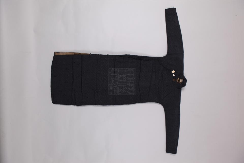 民国黑花缎灰鼠皮女旗袍