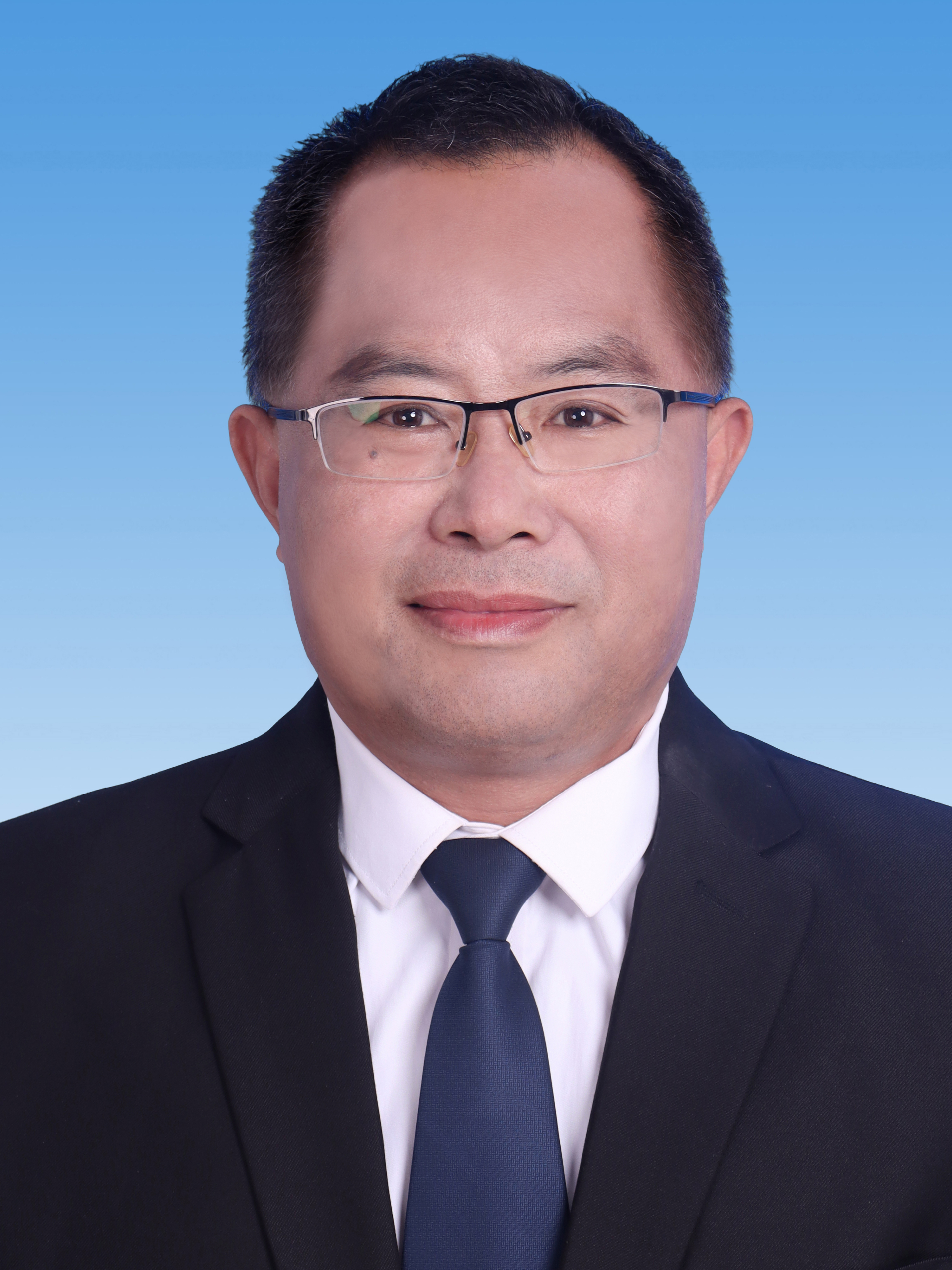 ufuyv">现任湖南省湘西土家族苗族自治州永顺县教育和体育局党委书记
