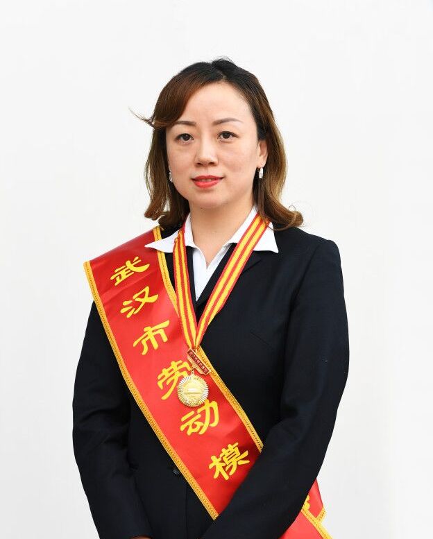 王琼