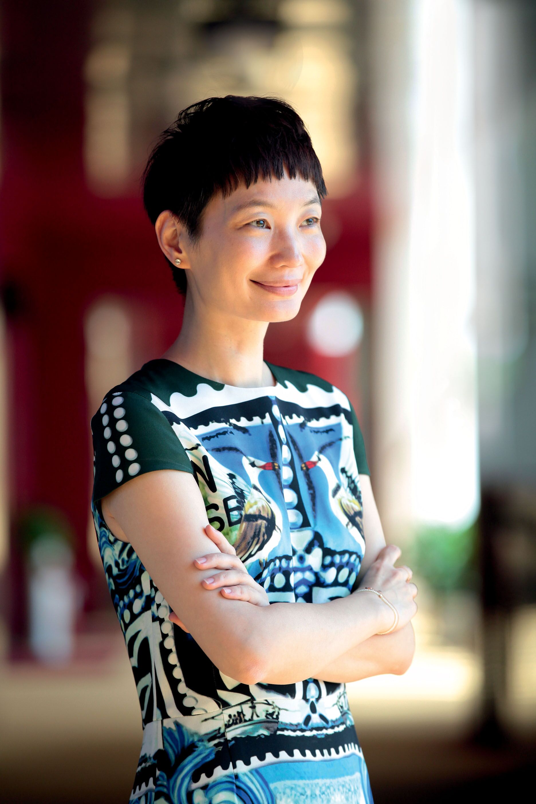 晓雪,生于1970年9月17日,《 a target="_blank" href="/item/elle世界