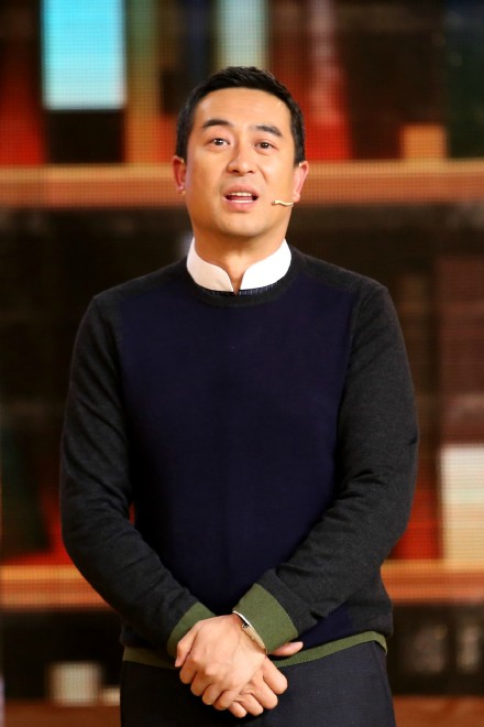 年4月8日出生于陕西省西安市,祖籍陕西省安康市,中国内地影视男演员