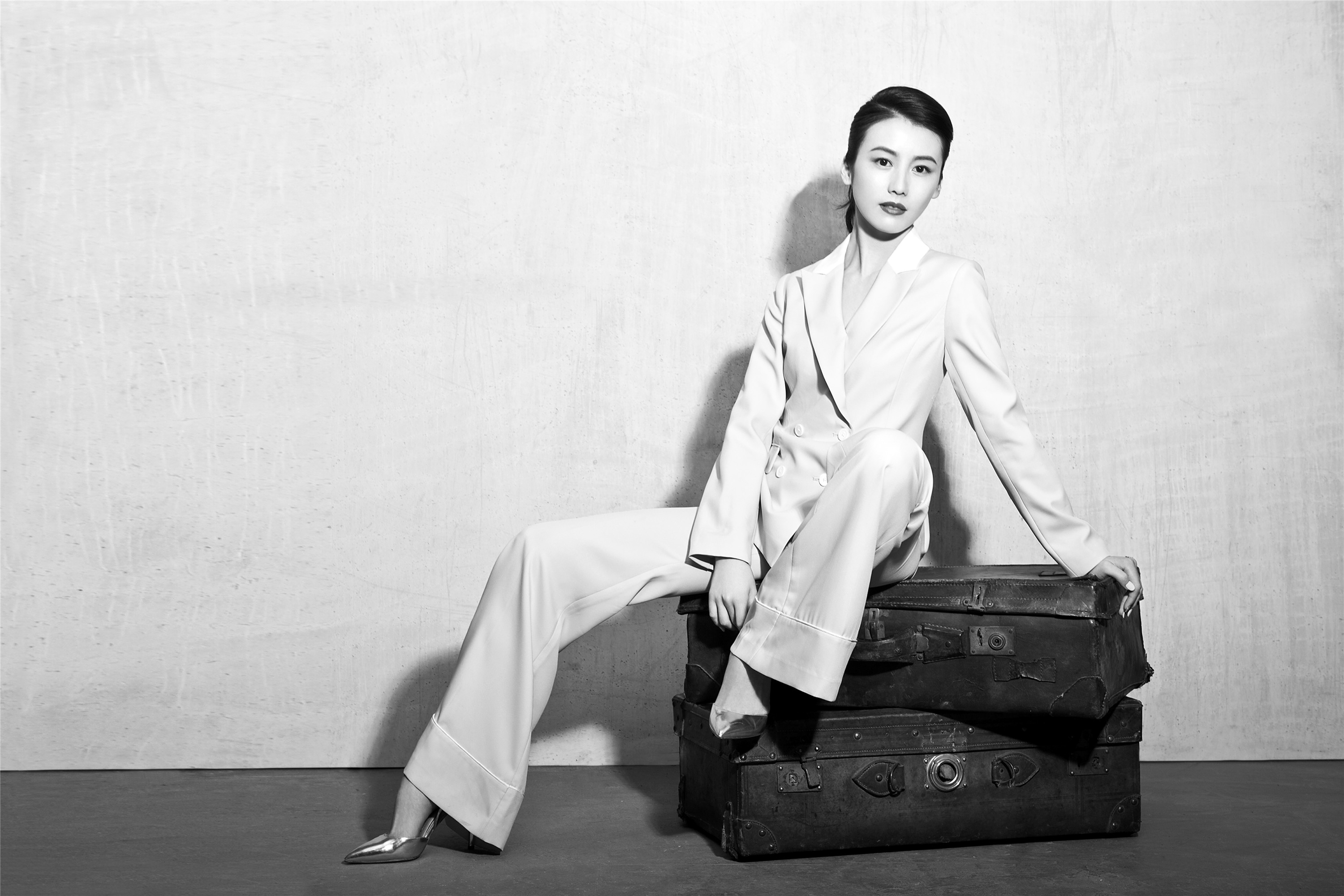 xbkqm0s">赵志瑶,1990年6月26日出生于新疆伊宁市,中国内地影视女演员