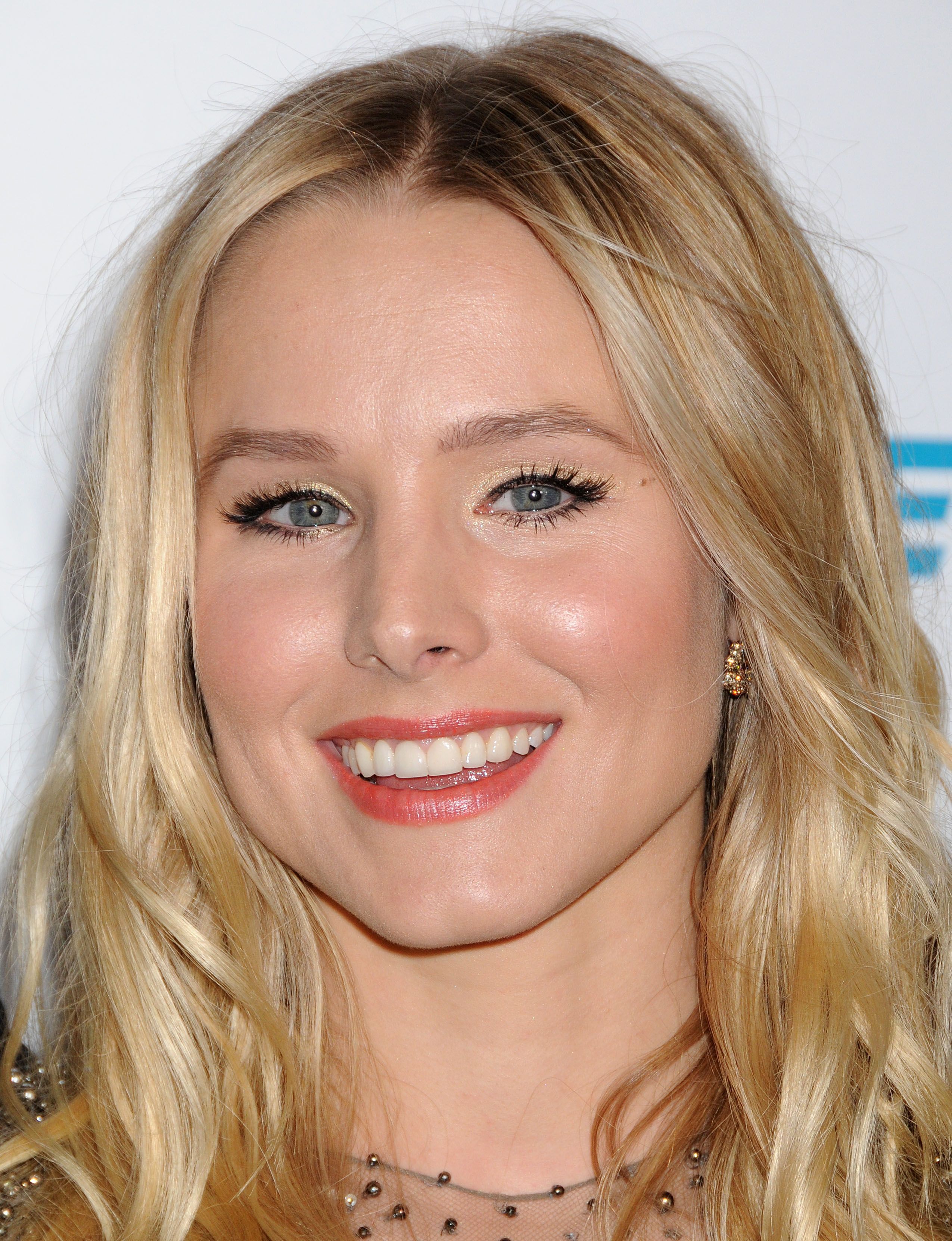  p>克里斯汀·贝尔(kristen bell),1980年7月18日出生于密歇根州