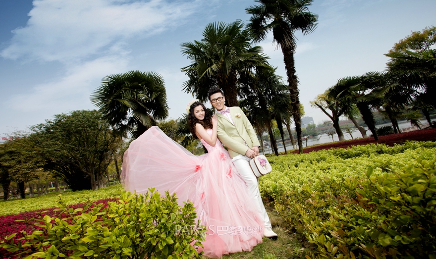 荆州巴黎婚纱摄影机构