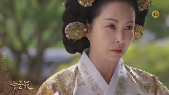  p>文定王后尹氏(朝鲜语:                   ,1501年-1565年),是 a