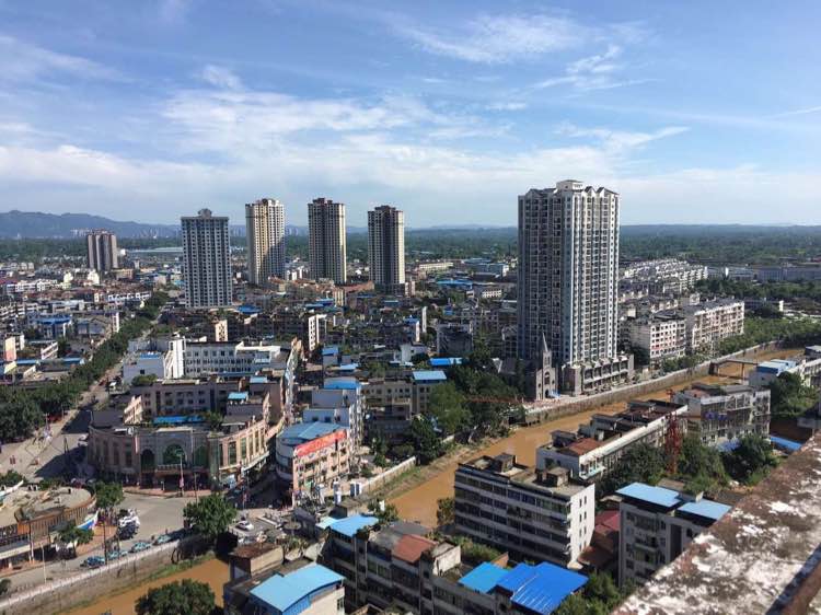  p>龙水镇,隶属于重庆市大足区,地处 a target="_blank" href="/item