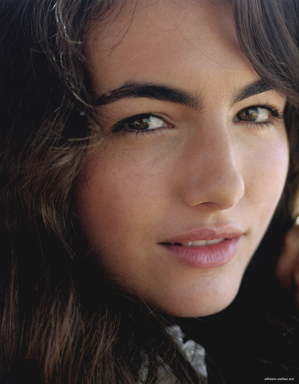  p>卡米拉·贝勒(camilla belle),1986年10月2日出生在美国加利福尼亚