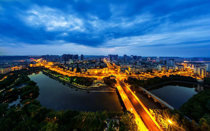 a>人民政府近日发布了《川东北经济区"十三五"发展规划(2018年修订)》