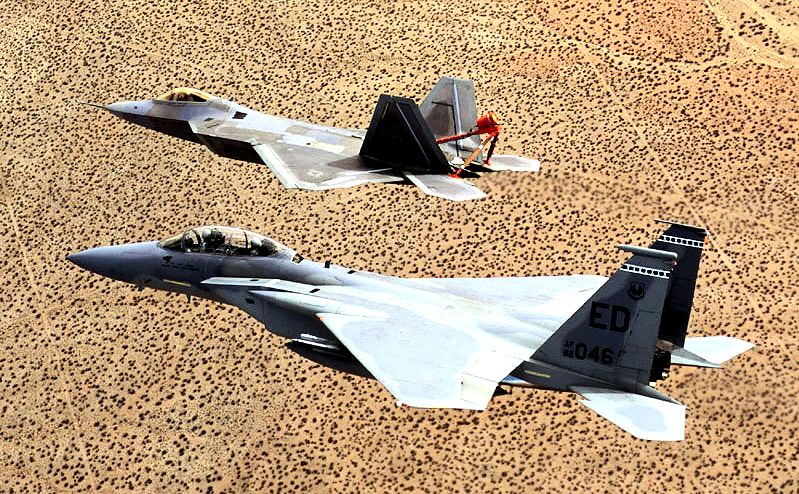 f-22"猛禽"战斗机