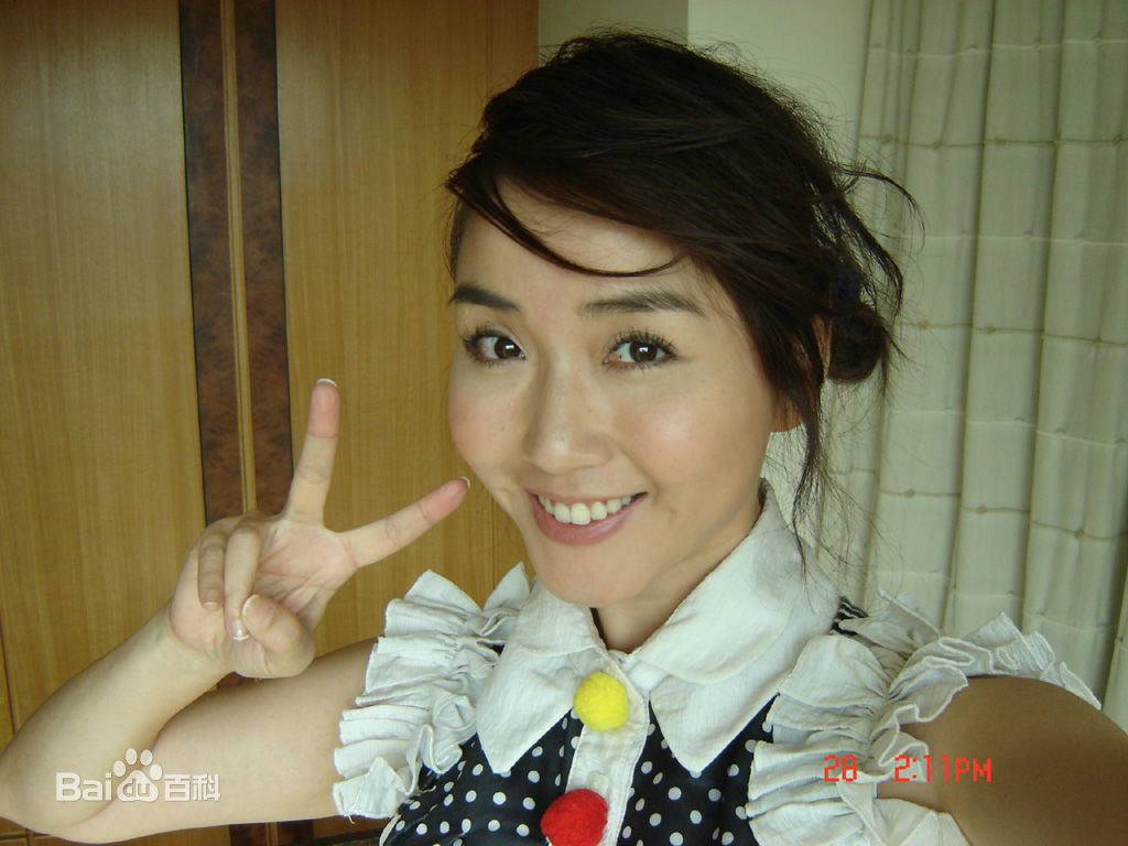 tna7">《幸福之家》是 a target="_blank" href="/item/张莹/3419210"
