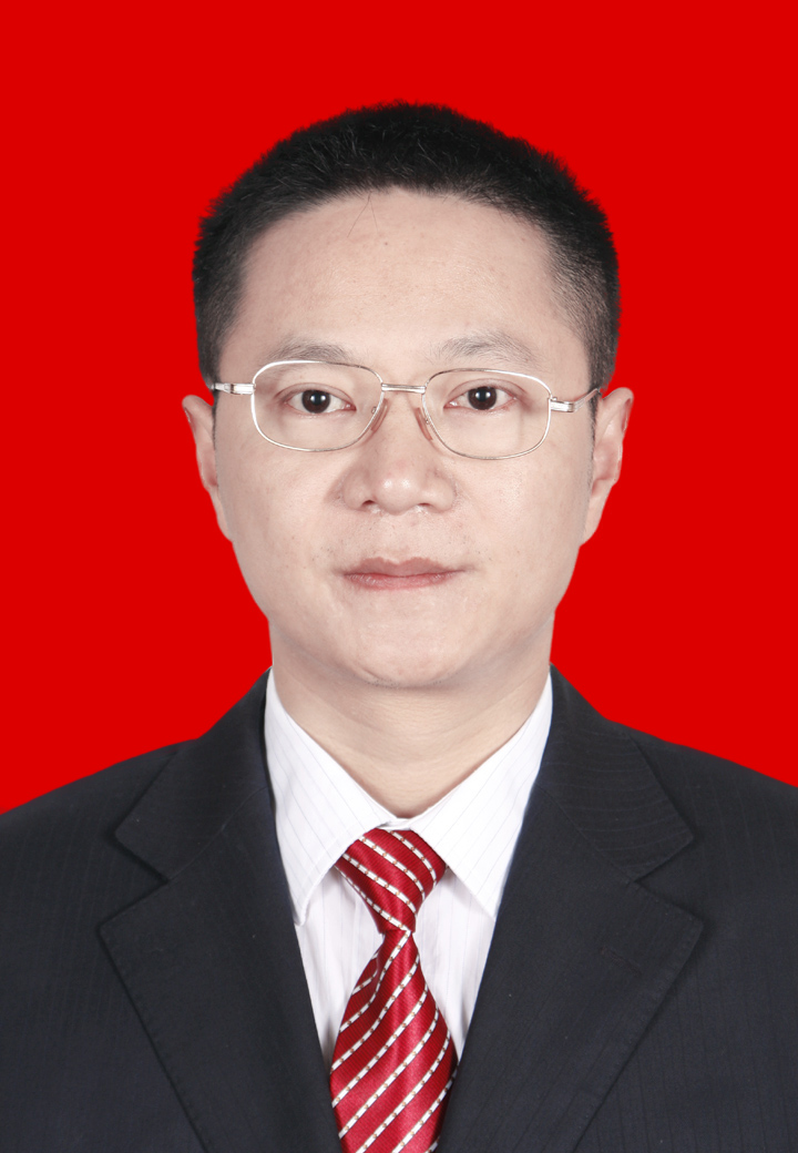 id="tzy9xwsofv1f">现任四川省成都市大邑县教育局党组