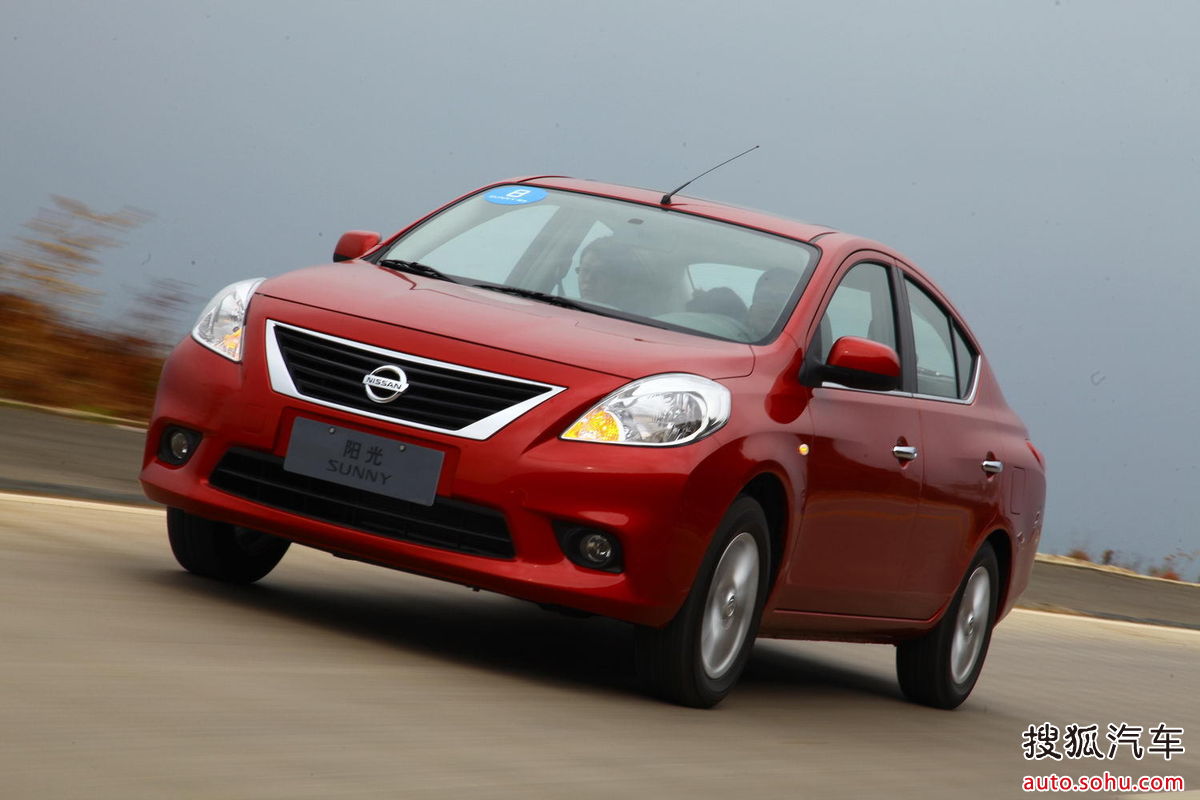 日产阳光是日产公司的阳光系列轿车,历史悠久
