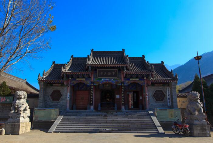 悟真寺风景旅游区位于 a target="_blank" href="/item/蓝田县